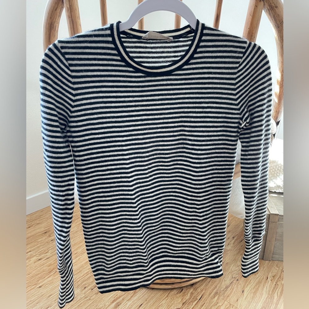 Everlane Cashmere Sweater